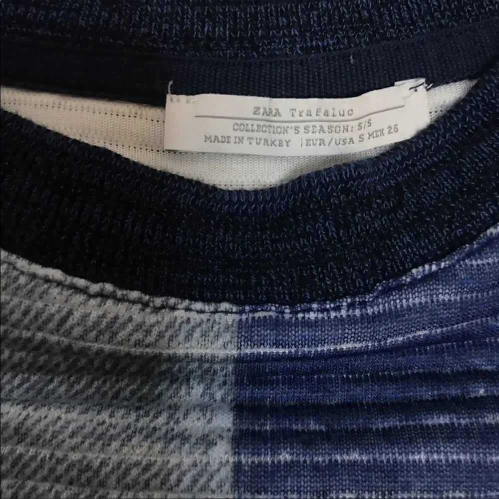 ✨ Zara Trafaluc Blue Square Ribbed Sweatshirt ✨